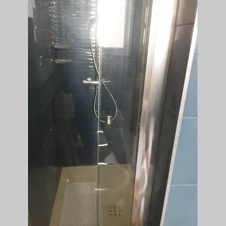 Grand F2 60mq Centre Antibes, Proche Plages, Commerces, 2 Balcons, Parking, Train, Bus, Deco Vintage, Pet Friendly Apartman *